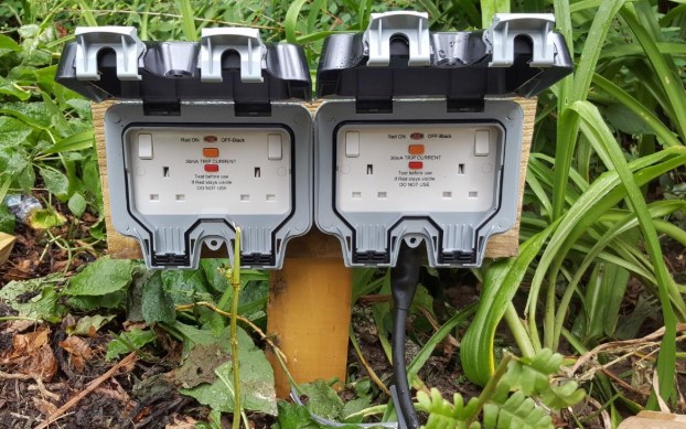 Outdoor Socket Box